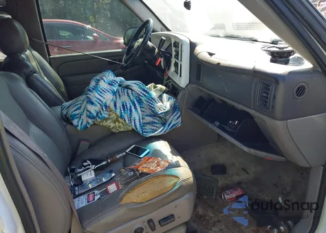 2005 GMC Yukon Slt z USA, uszkodzony, nr VIN 1GKEC13T35J215225